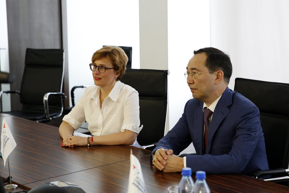 Айсен Николаев провел рабочую встречу с руководством Агентства стратегических инициатив