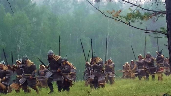 "Уберите за собой мусор! Вы убиваете Амгу!", - агентство "Сахаконцерт" обратилось к создателям фильма "Тыгын Дархан"