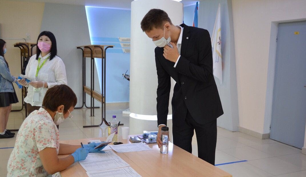 Стали известны первые стобалльники ЕГЭ в Якутии