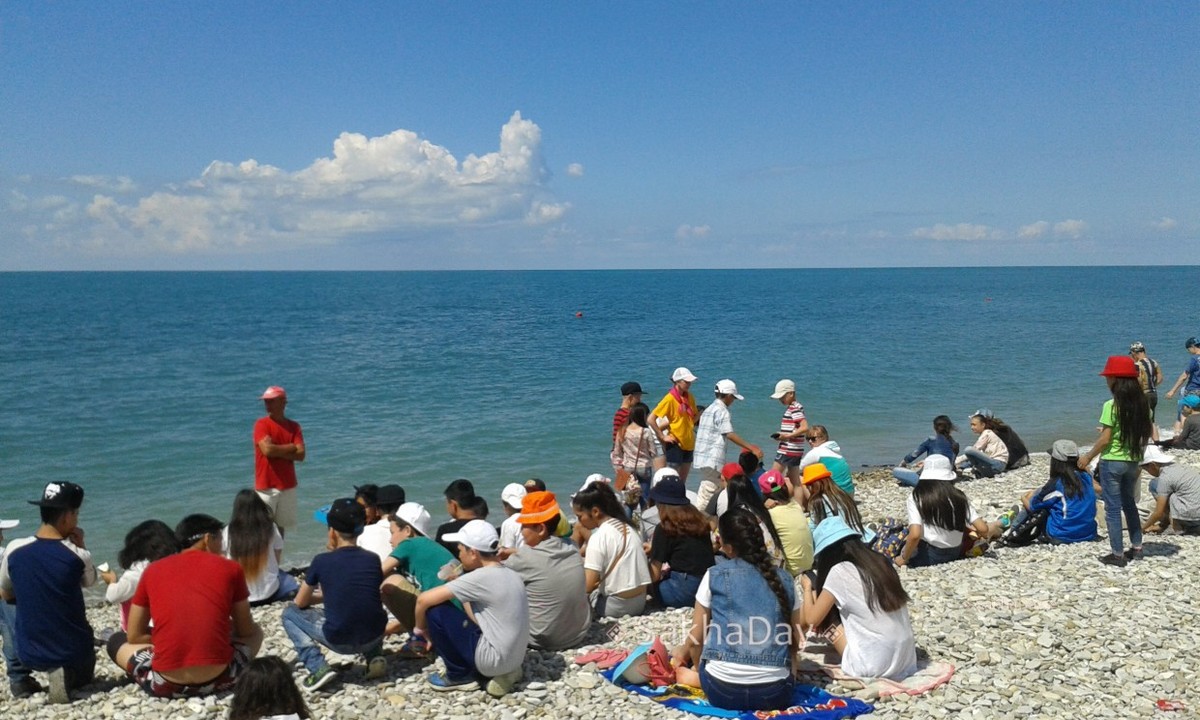 Увидят ли юные якутяне этим летом море?