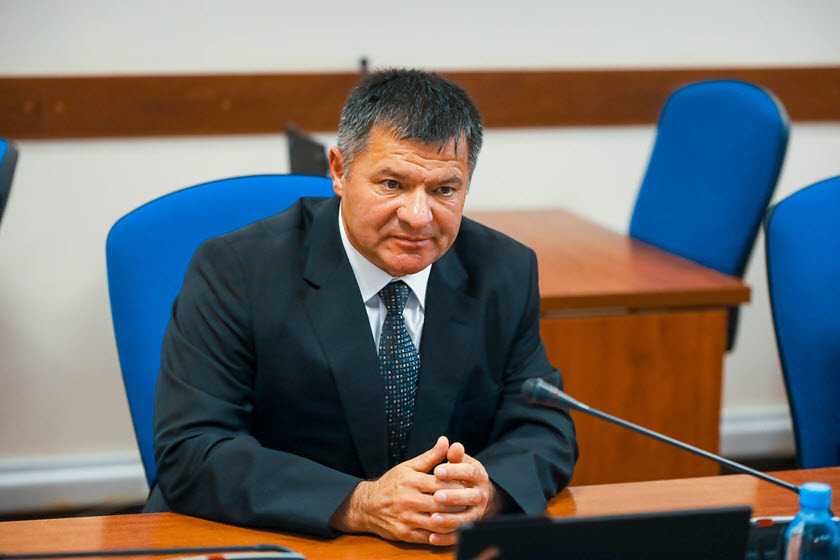 "Самое важное в задачах, которые поставил глава, – это человек", -  Александр Тарасенко поблагодарил якутян за доверие