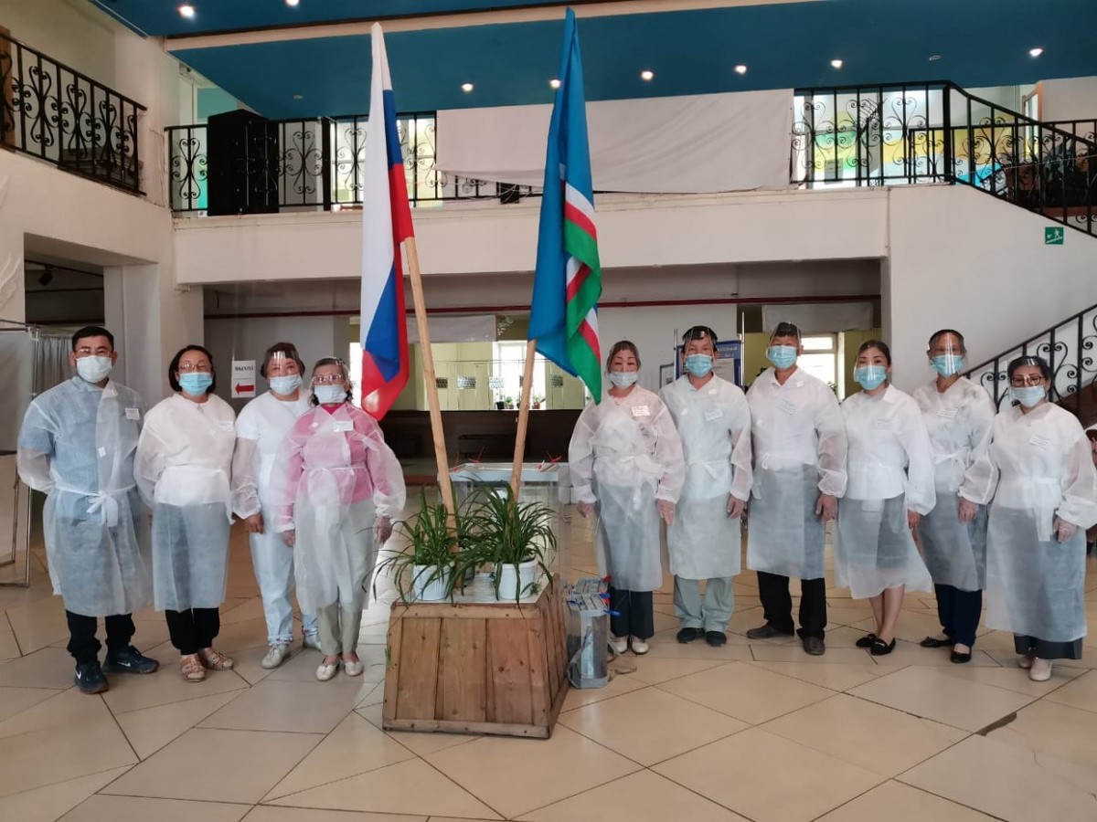 В Якутии начался основной день голосования по поправкам в Конституцию