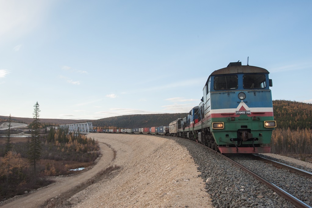 Объем перевозки грузов по участку Томмот -  Нижний Бестях вырос на 45%