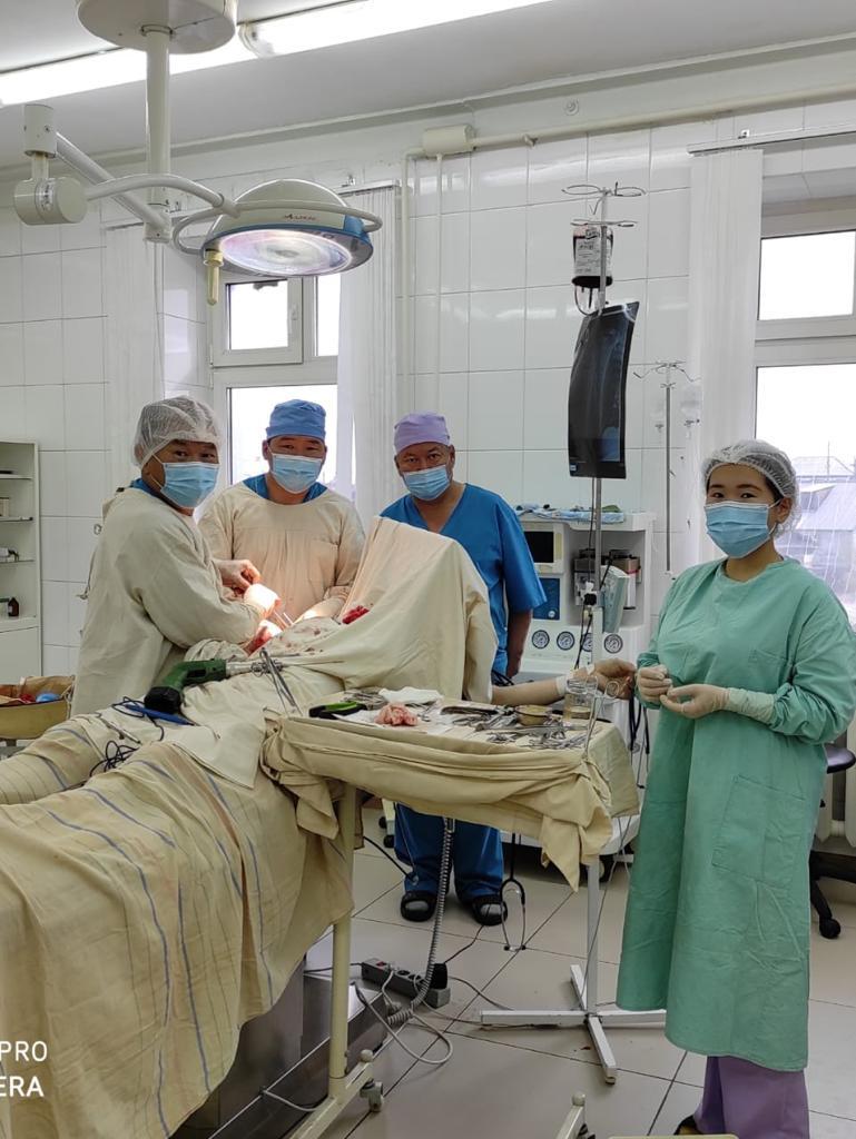 В Якутии пациента, пострадавшего от нападения медведя, врачи собрали по кусочкам