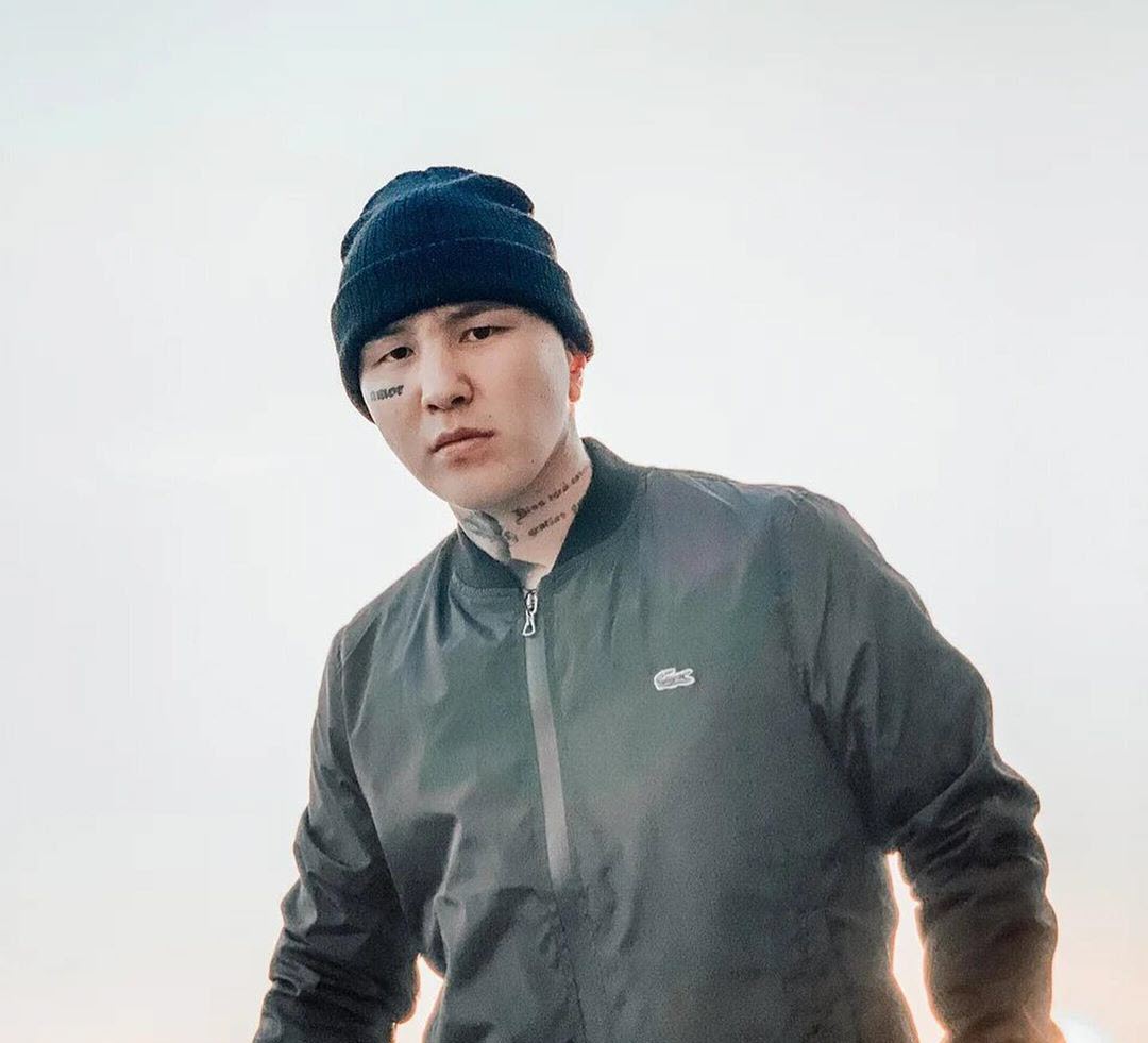 "Я тебя все равно найду!", - певец KitJah угрожает администраторам паблика