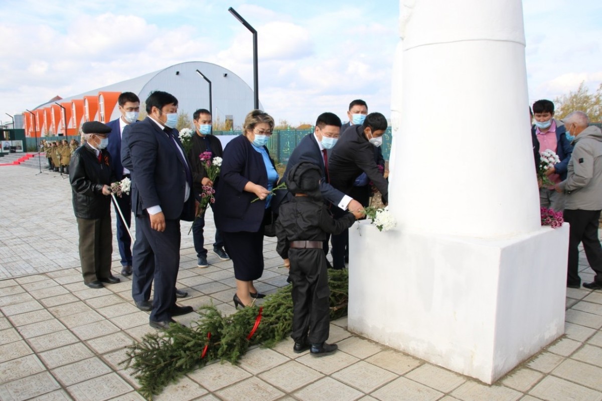 Сунтаарга «Албан аат» болуоссата арыллынна