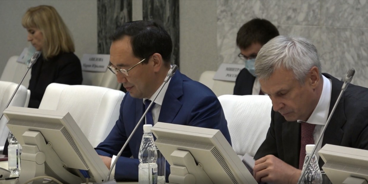 Глава Якутии участвует в заседании Совета губернаторов Дальнего Востока