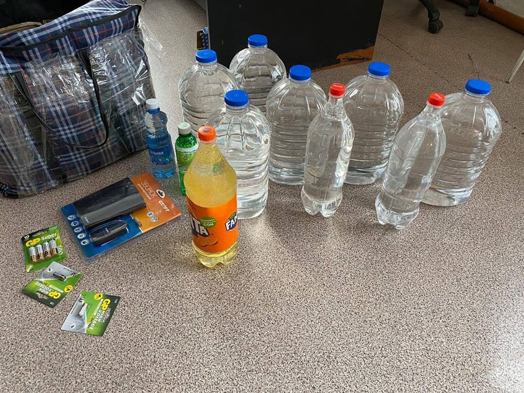Работники администрации Себян-Кюеля изъяли в аэропорту сумку с 37 литрами спирта