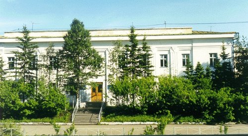 Двое педагогов одной из школ Алданского района скончались от коронавируса