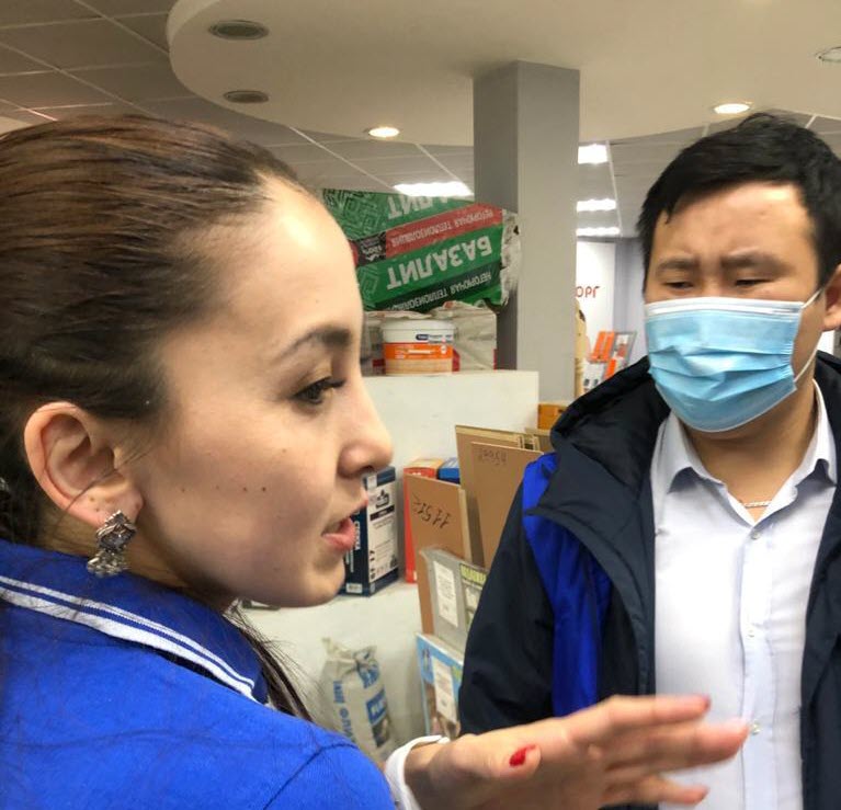 Оперативный штаб Якутска продолжает проверки соблюдения масочного режима в общественных местах