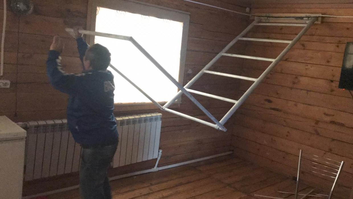 Житель Чурапчинского улуса изобрел спортивный тренажёр «Лестница Адама»