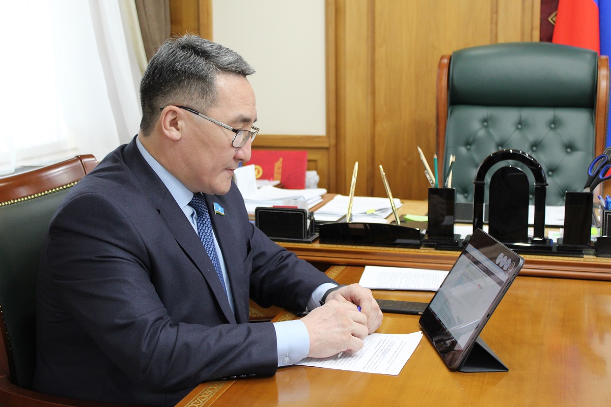 Депутаты Ил Тумэна предлагают провести заседание в очной форме. Ведутся консультации с Роспотребнадзором