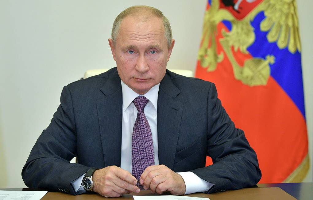 Путин внес в Госдуму законопроект о Совете Федерации с пожизненными сенаторами
