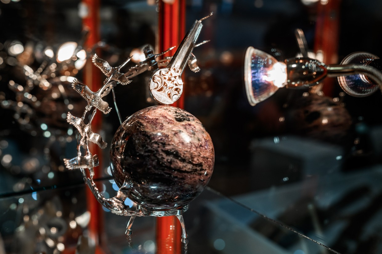 Ил Дархан Айсен Николаев поздравляет с Днём Хомуса