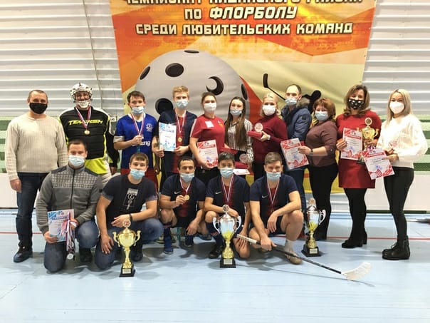 Команда железнодорожников  в третий раз стала  чемпионом Алданского района  по флорболу