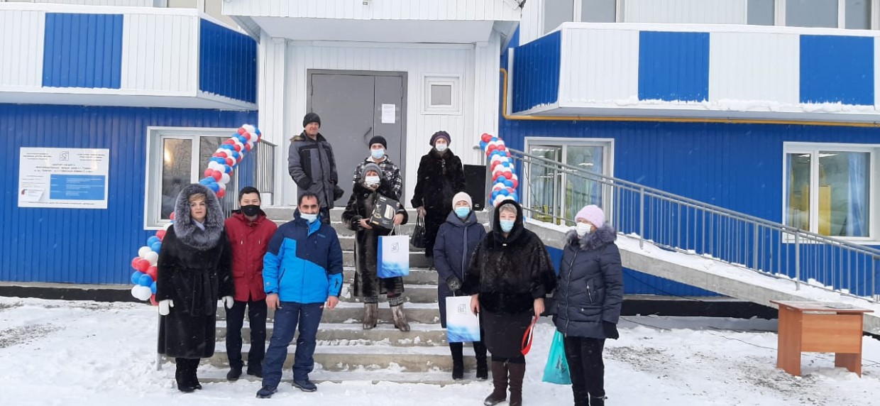 В преддверии Нового года компания «Железные дороги Якутии» сдала новый жилой дом в Томмоте