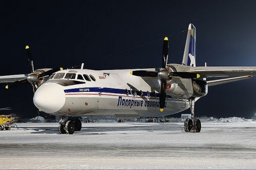 Айсен Николаев поручил возобновить продажу льготных авиабилетов в арктические районы