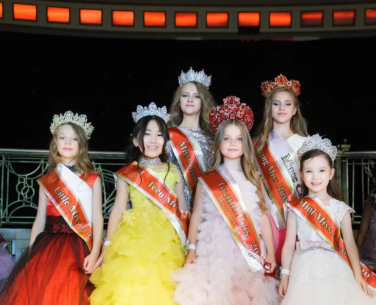 Девочки из Якутии стали победительницами всероссийского конкурса красоты