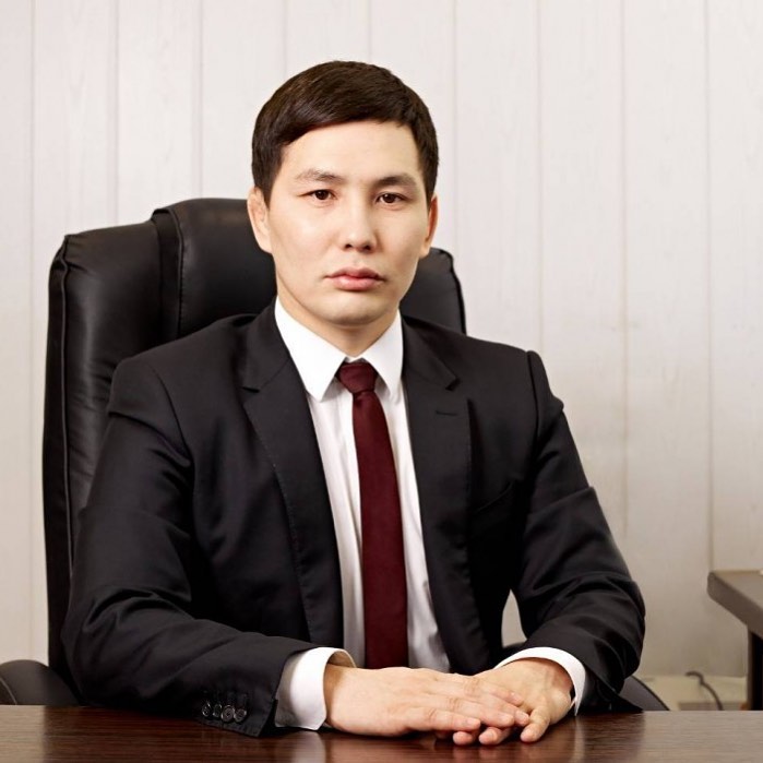 Виктор Лебедев избран первым вице -президентом Федерации спортивной борьбы Якутии