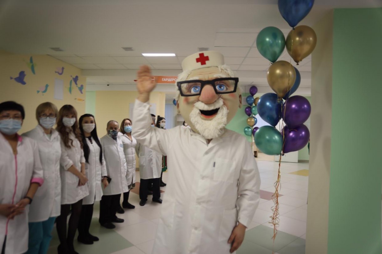 В Нерюнгри после капитального ремонта открылась детская поликлиника