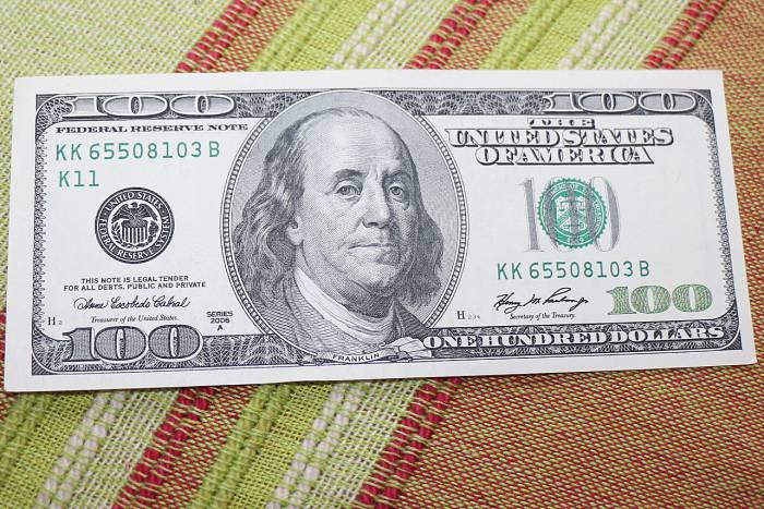 Житель Якутска осужден за сбыт поддельных купюр