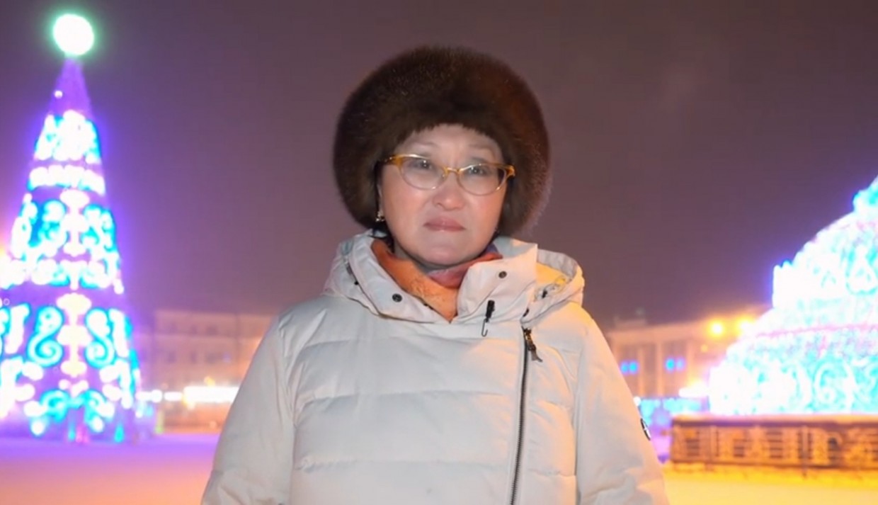 Поздравление главы Якутска Сарданы Авксентьевой с наступающим Новым годом!