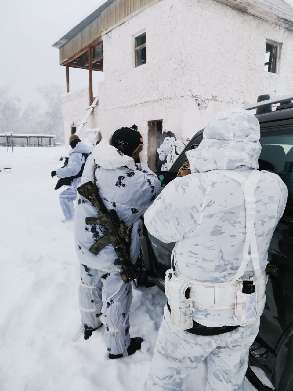 В Якутии Росгвардией в экстремальных климатических условиях проведена комплексная тренировка