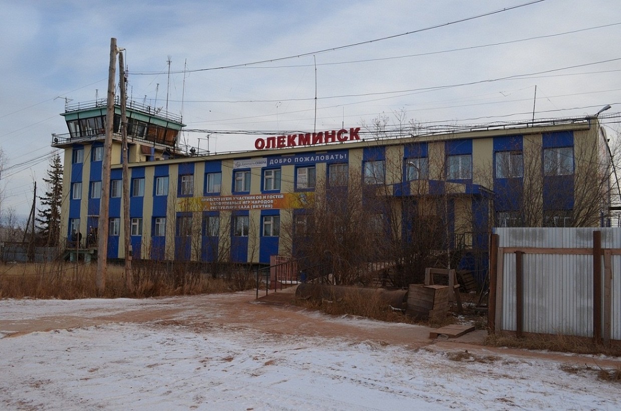 «Полярные авиалинии» приостановят рейсы из Якутска в Олекминск до межсезонья