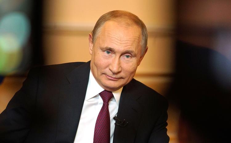 Саммит G20: Путин привез Си Цзинпиню в подарок ящик российского мороженого