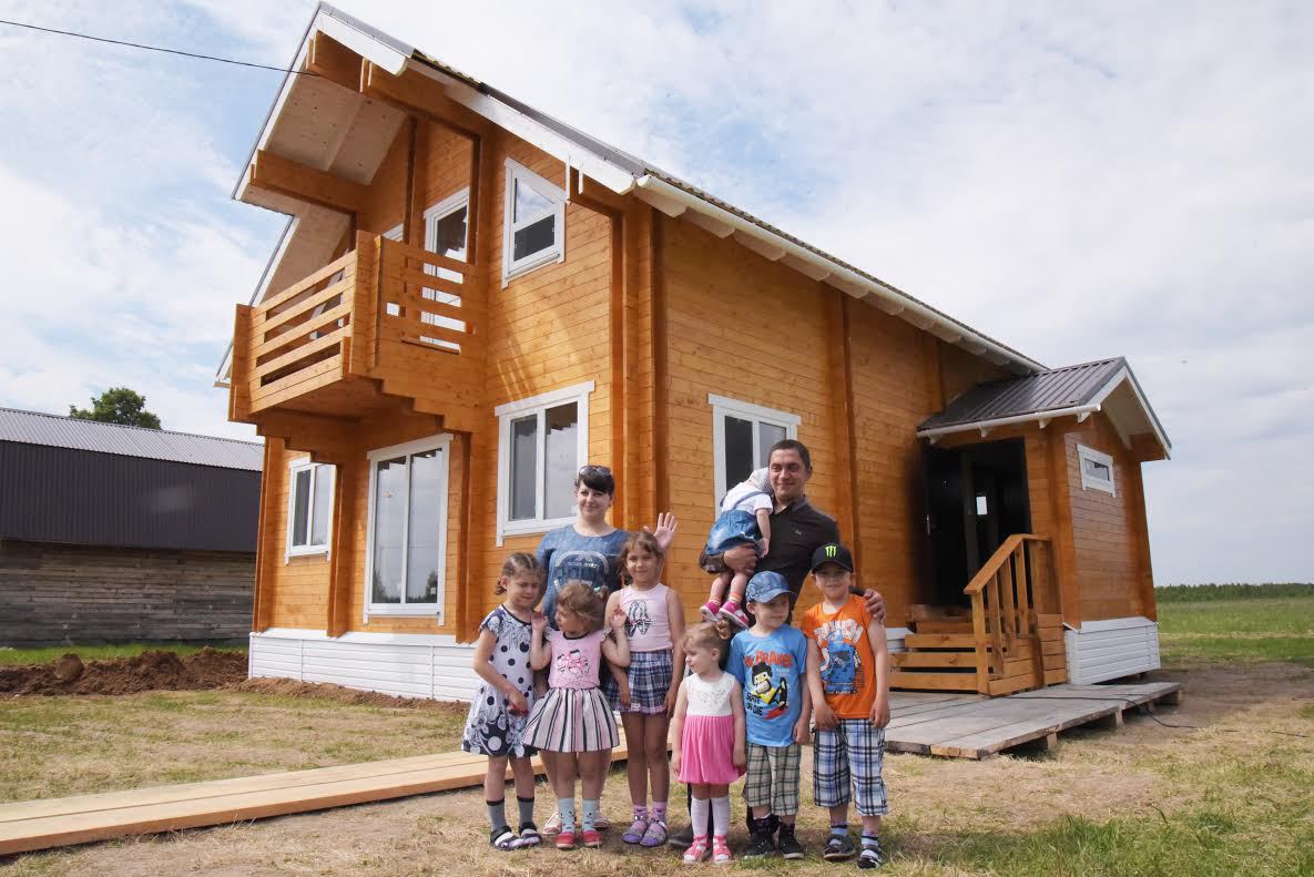 В Якутии изменены Правила предоставления социальной выплаты по обеспечению жильем многодетных семей с 10 и более детьми