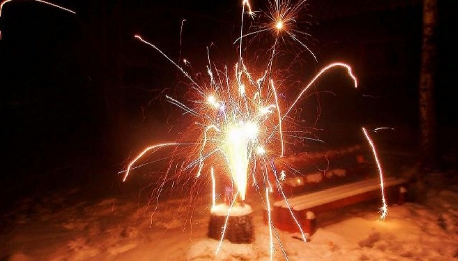 В Якутске от неправильного обращения с фейерверками пострадал 13-летний подросток