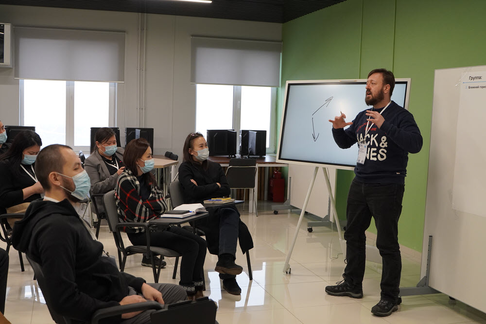 Центр опережающей профподготовки Якутии провел форсайт-сессию по кадрам для промышленности