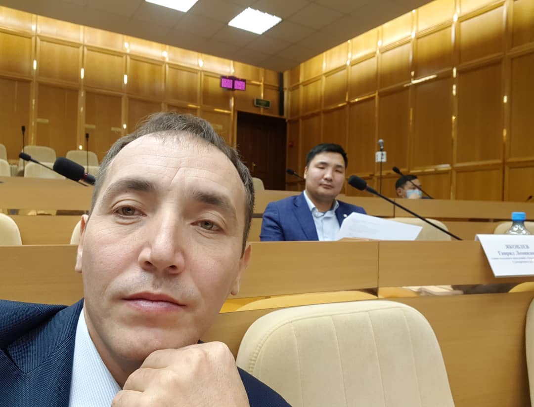 "Министр финансов будто хотел нас загипнотизировать", - глава Нюрбы о встрече с правительством Якутии