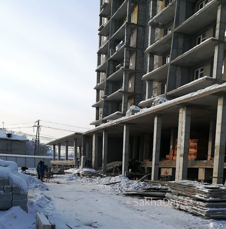 Дольщики просят приостановить банкротство застройщика «Строймонтаж 2002» и дать ему завершить строительство