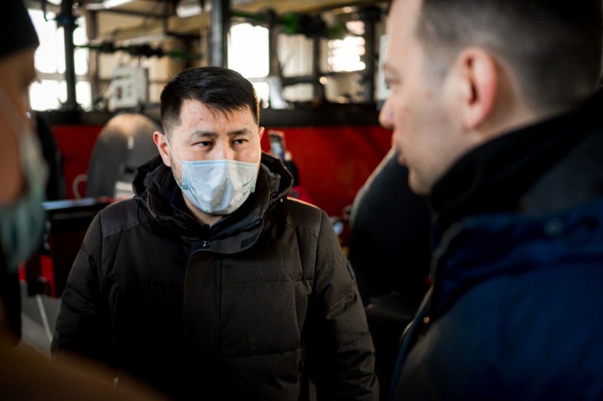 Евгений Григорьев проверил объекты ЖКХ Тулагино-Кильдямского наслег