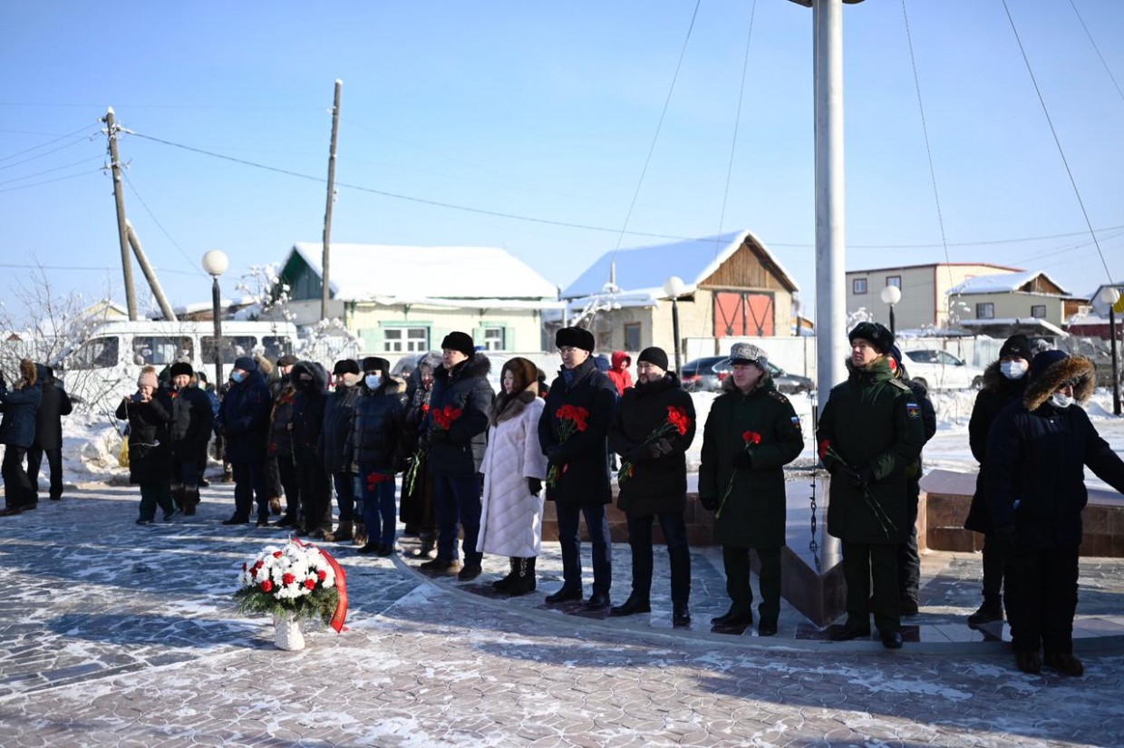 В Якутске почтили память воинов-якутян