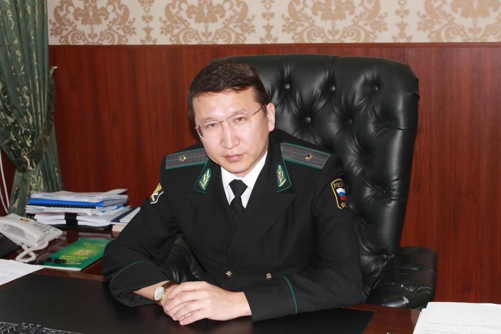 В отношении руководителя Управления федеральной службы судебных приставов Якутии и его заместителя возбуждено уголовное дело
