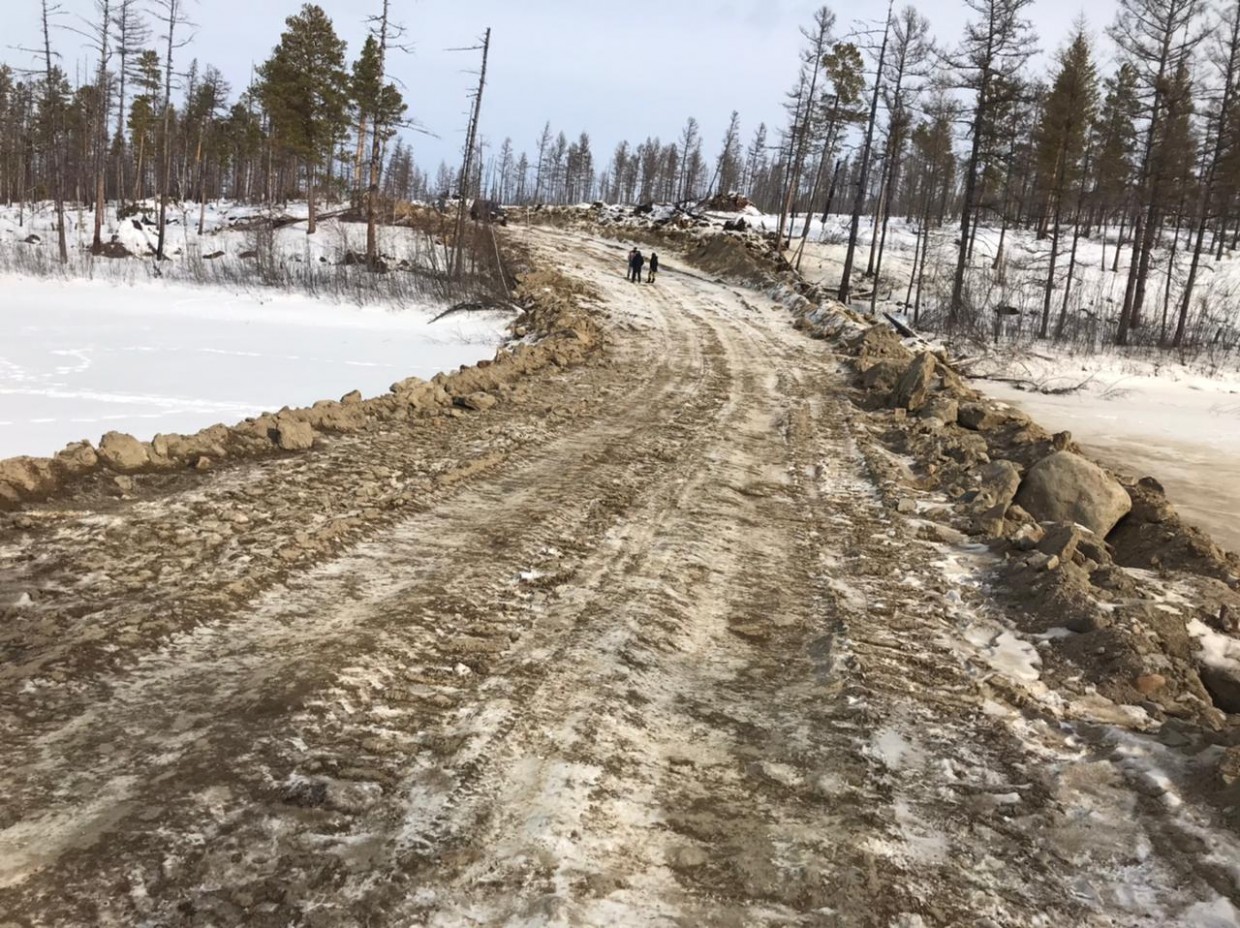 Минэкологии: Расследование по факту незаконного обустройства дороги в Олекминском районе продолжается