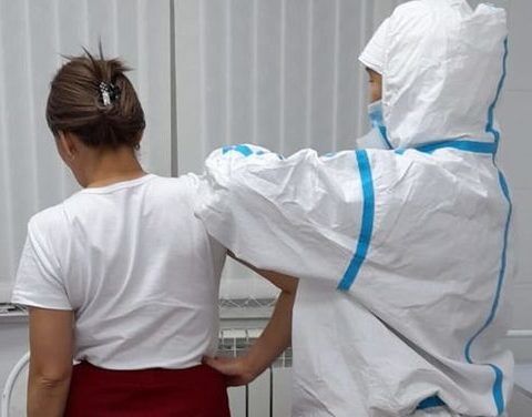 В Якутске учителя вынудили уволиться за отказ от вакцинации