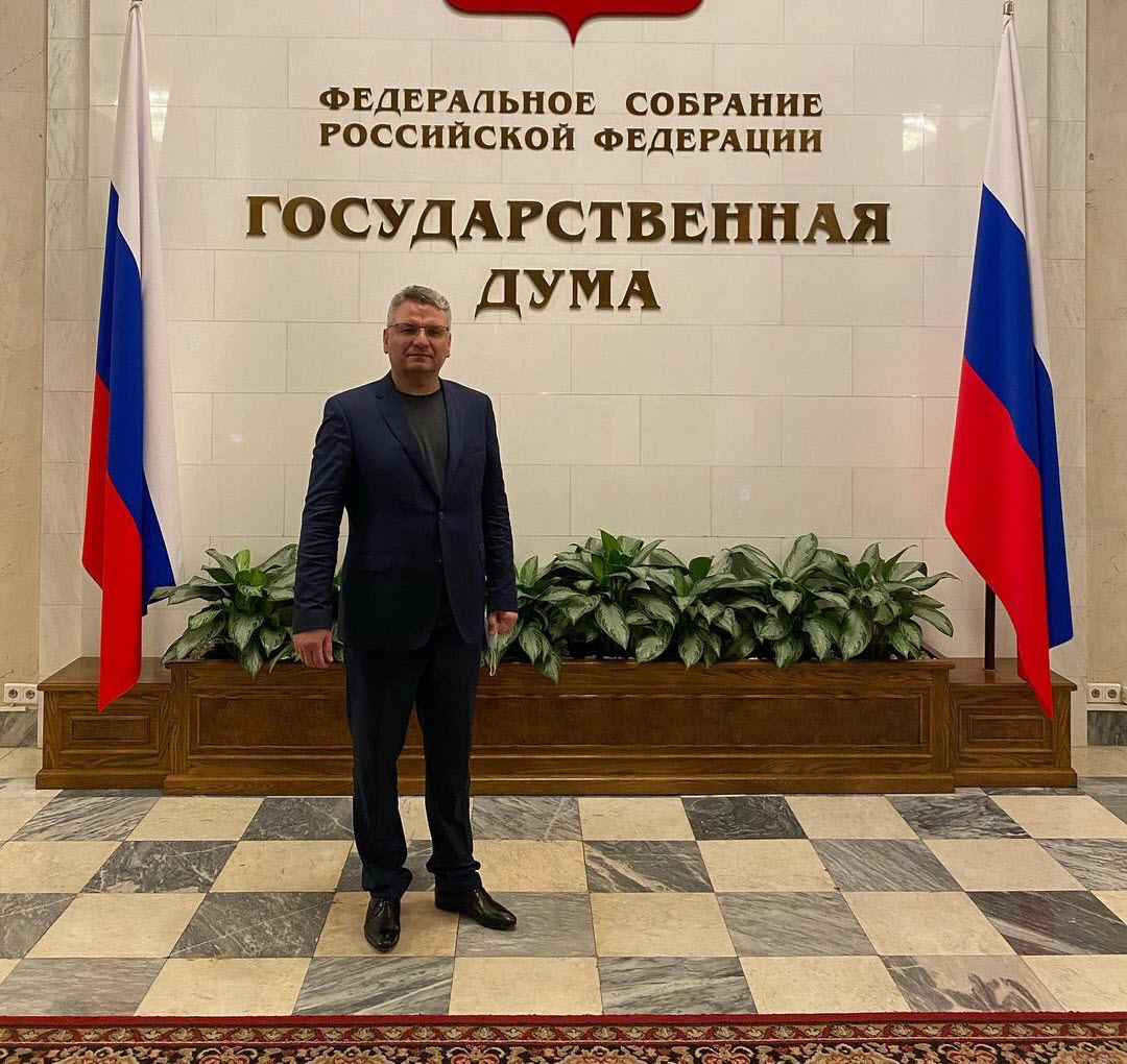 Сегодня ЦИК РФ передаст мандат депутата Госдумы якутянину Гаврилу Парахину