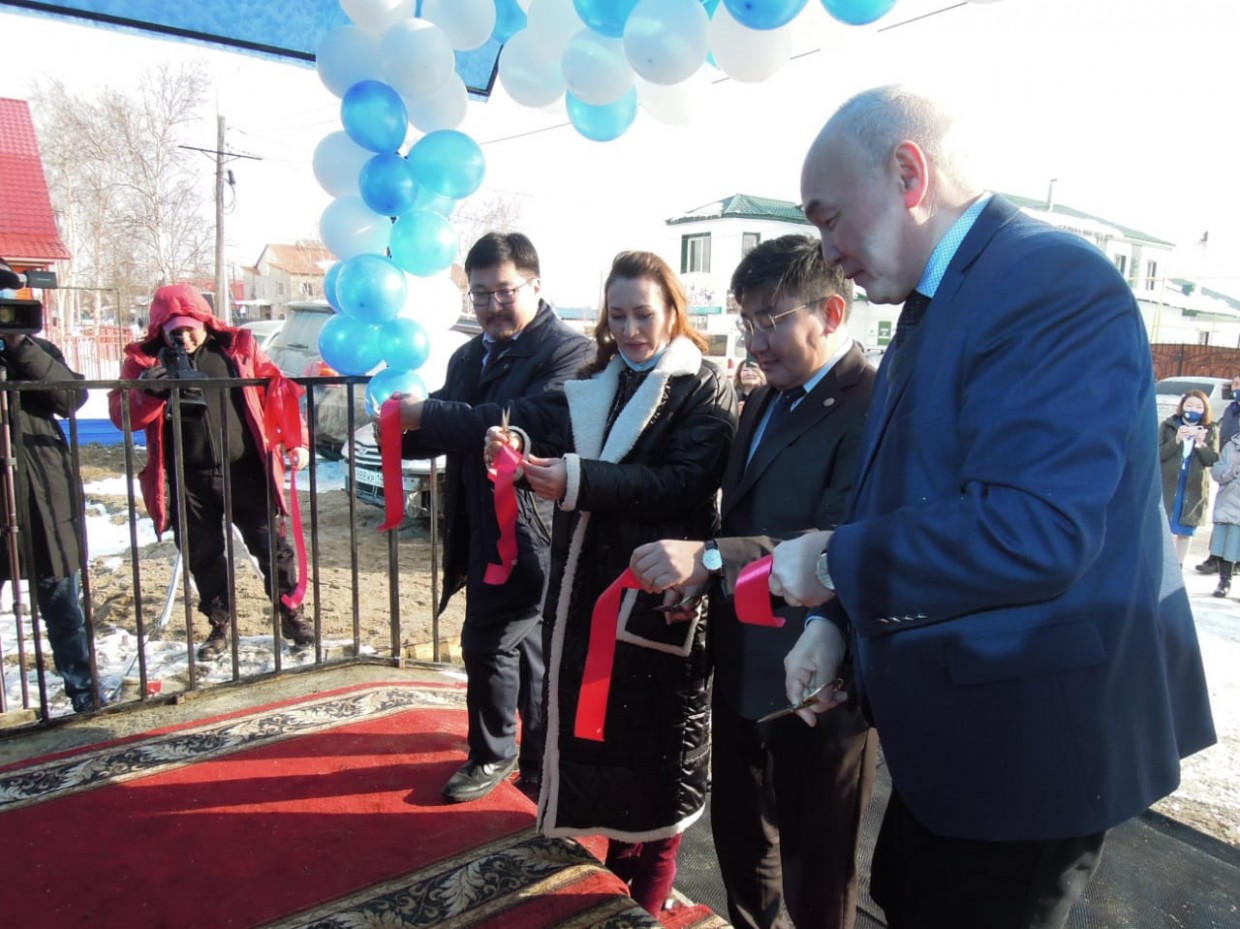 Обновленный офис Алмазэргиэнбанка открылся в Вилюйске