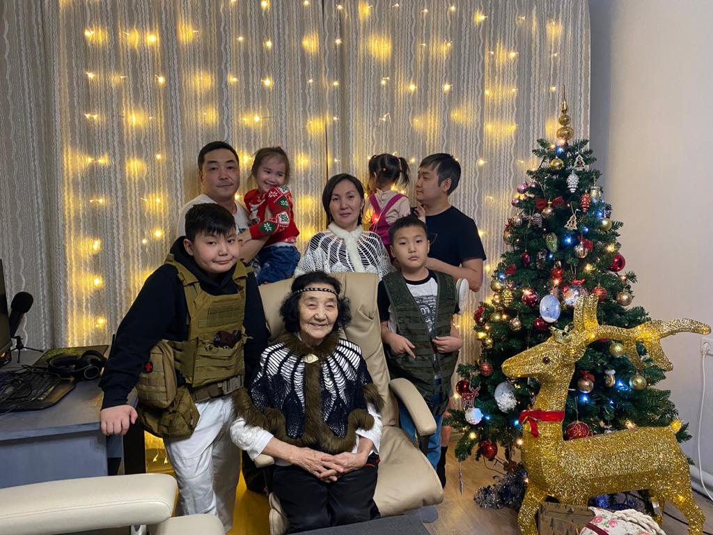 «Мы рады, что многодетным семьям уделяют такое внимание». Многодетная мама из Якутска о Послании Президента РФ