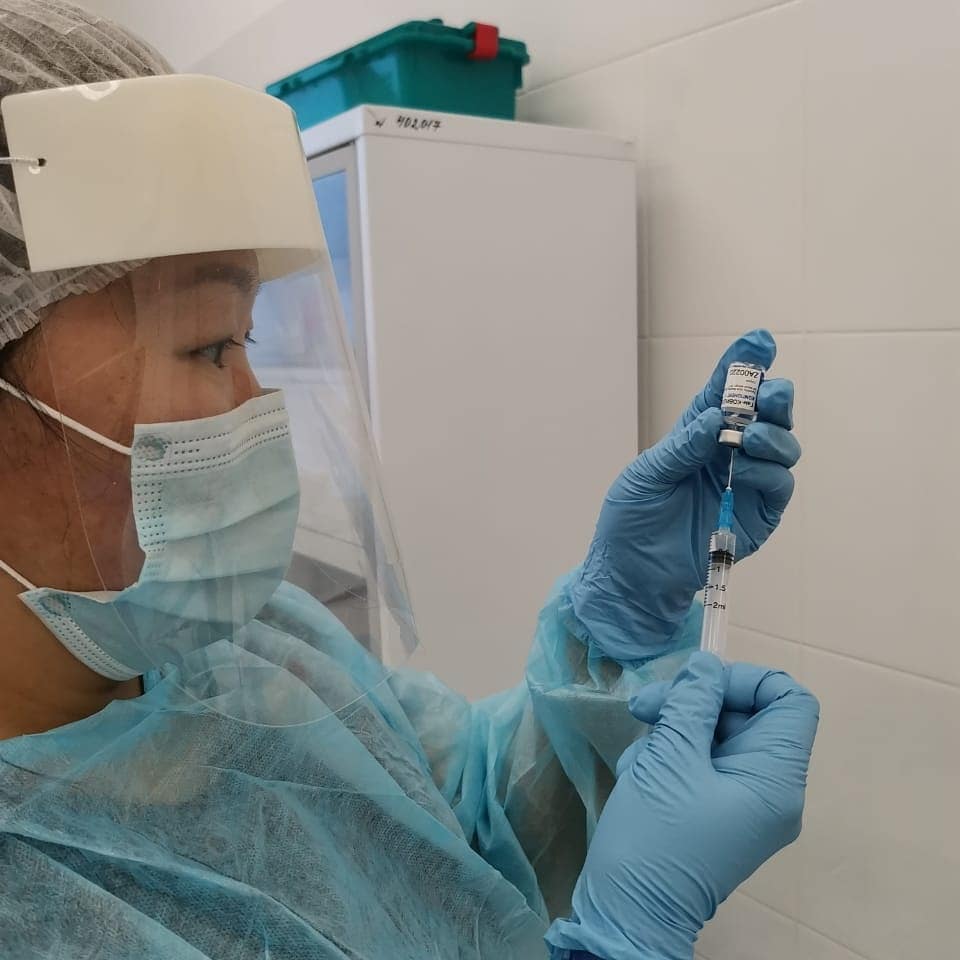 Якутские чиновники не торопятся ставить вакцину от коронавируса
