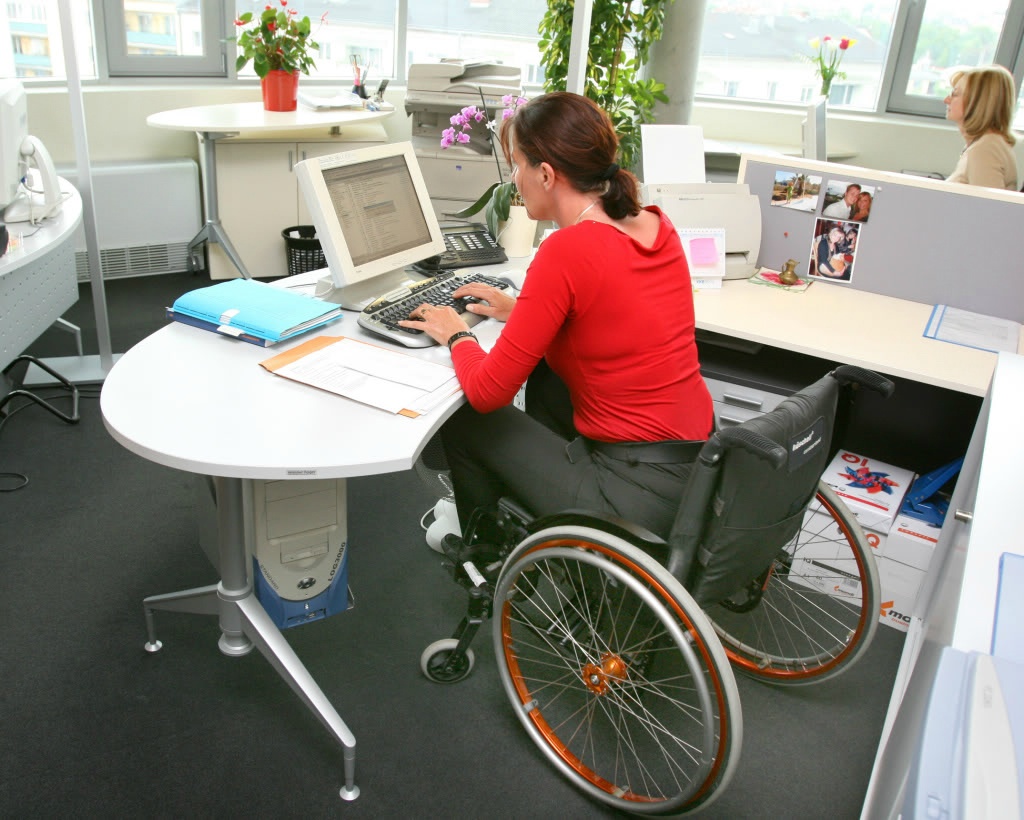Правительство Якутии утвердило порядок предоставления субсидий для трудоустройства инвалидов