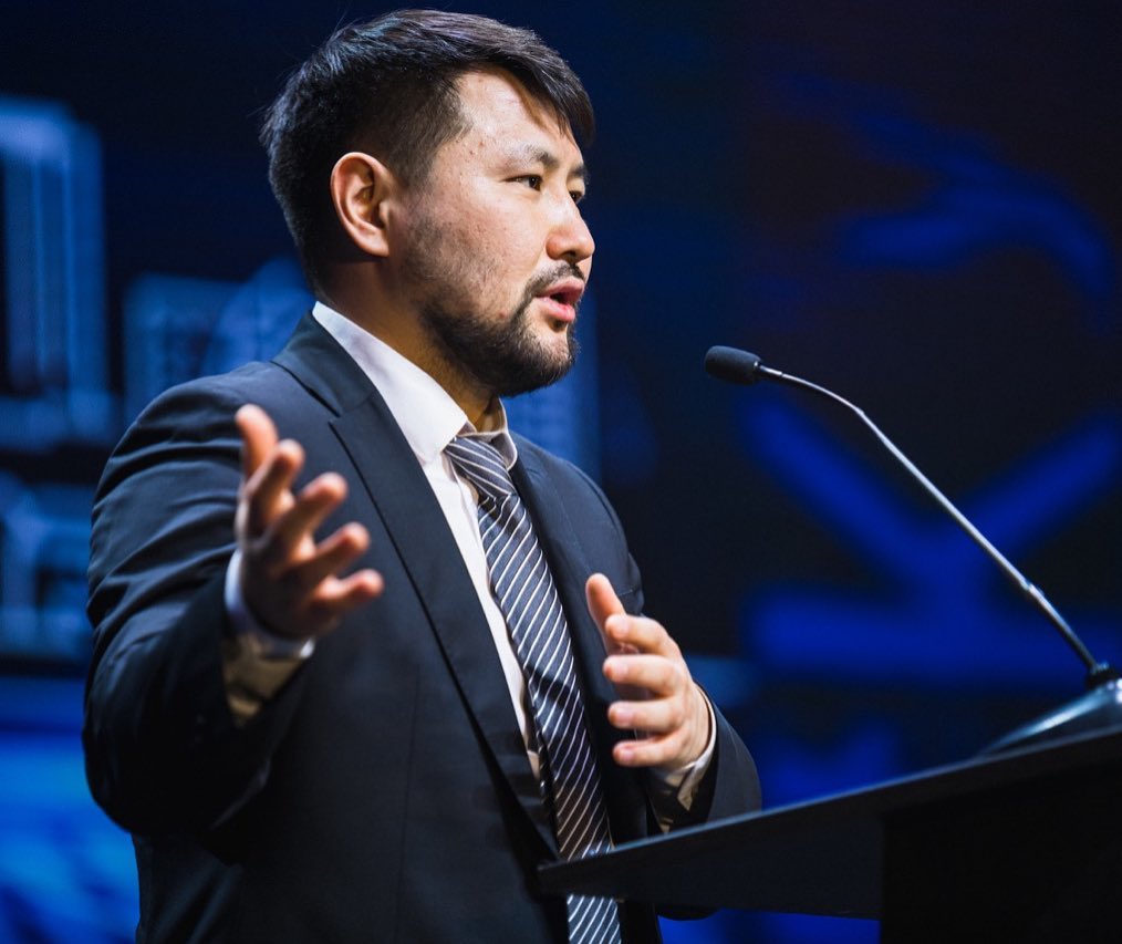 Мэр Якутска дал пояснение для "негативщиков"