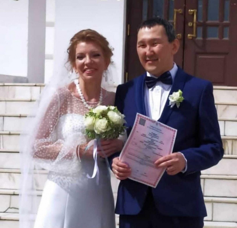 "Пешки в большой игре белых королев". Зачем нужны заграничным гостьям якутские мужчины?