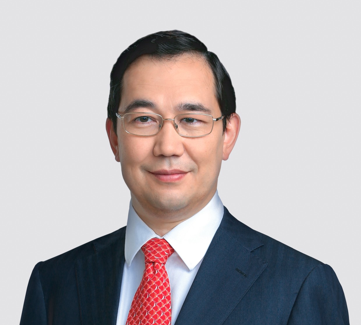 Глава Якутии Айсен Николаев поздравляет с Днём Победы