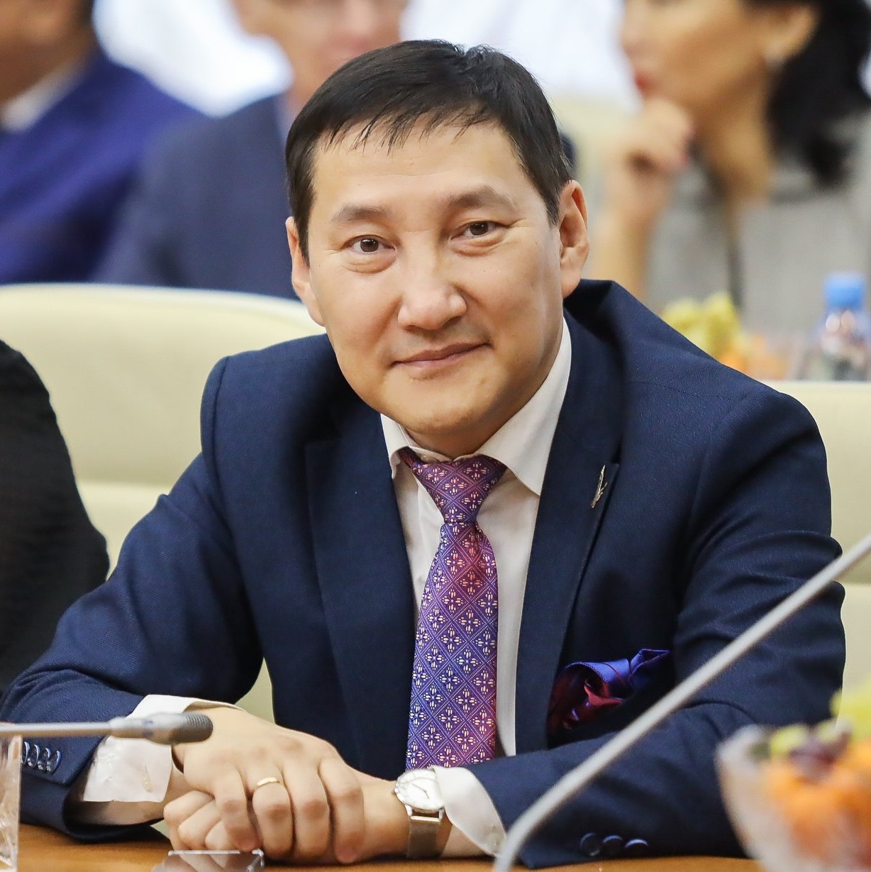 Пресс-секретарь Ил Тумэна написал заявление о выходе из партии "Единая Россия"