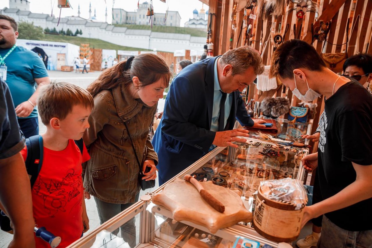 Ювелирные изделия пользуются спросом на ярмарке «Сделано в Якутии» в Татарстане