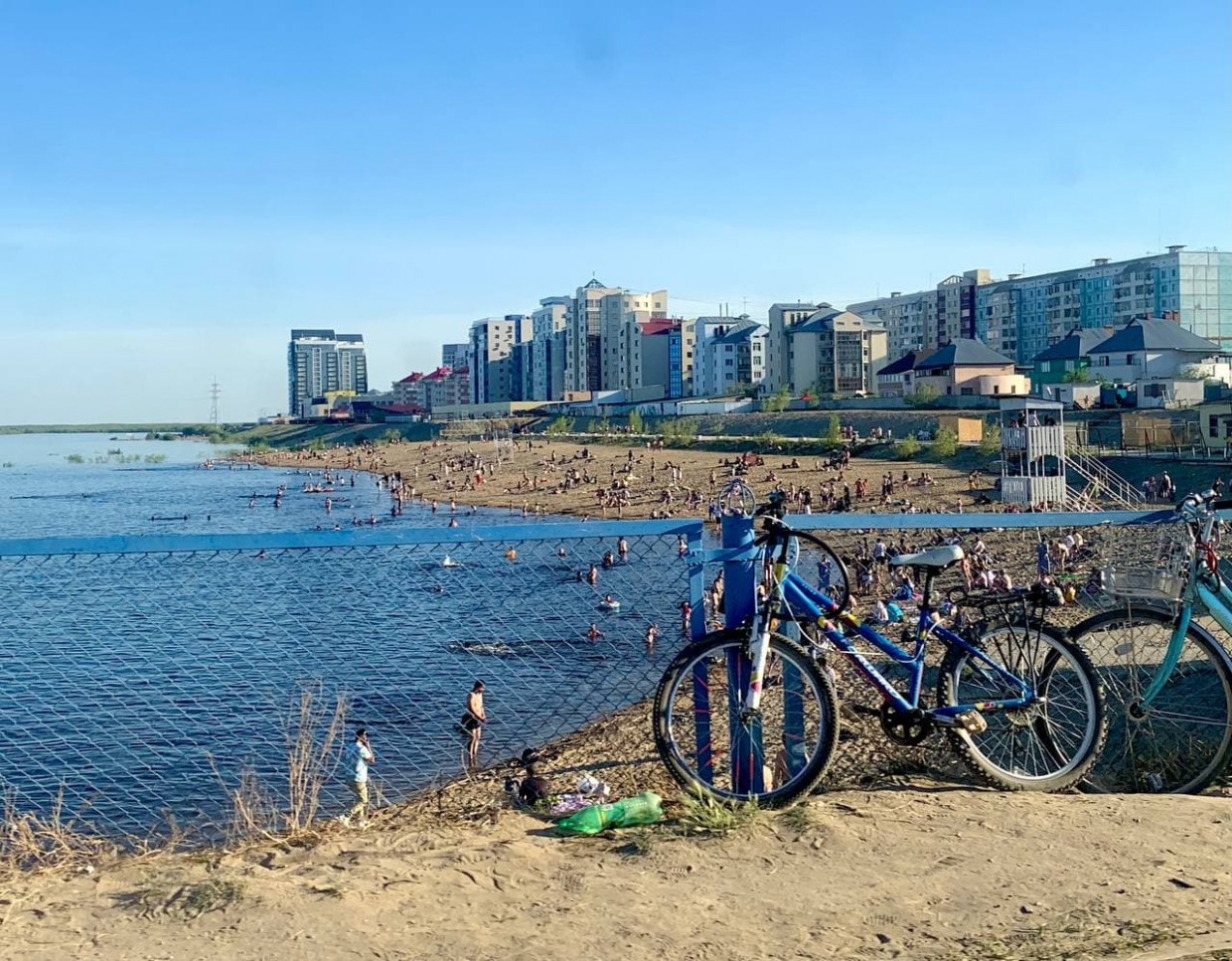 Роспотребнадзор: разрешение на открытие пляжа в Якутске не выдано